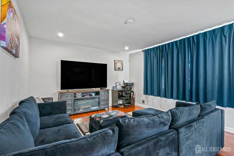 Photo 2 of 116 7th Street, Port Reading NJ 07064, Port Reading, NJ
