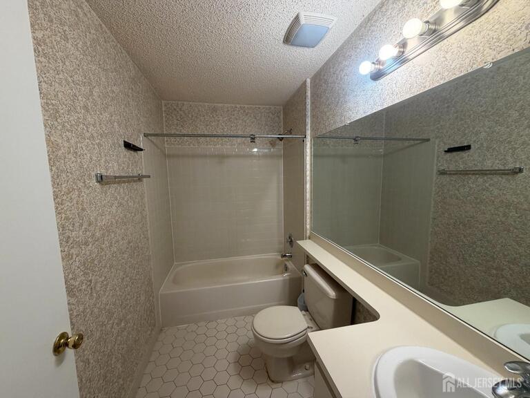 Photo 10 of 225 Rachel Court, Franklin NJ 08823, Franklin, NJ