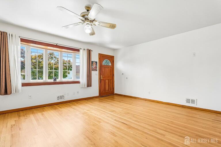 Photo 3 of 124 Sonora Avenue, Iselin NJ 08830, Iselin, NJ