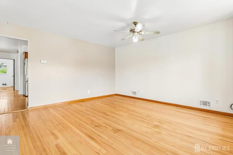 Photo 4 of 124 Sonora Avenue, Iselin NJ 08830, Iselin, NJ
