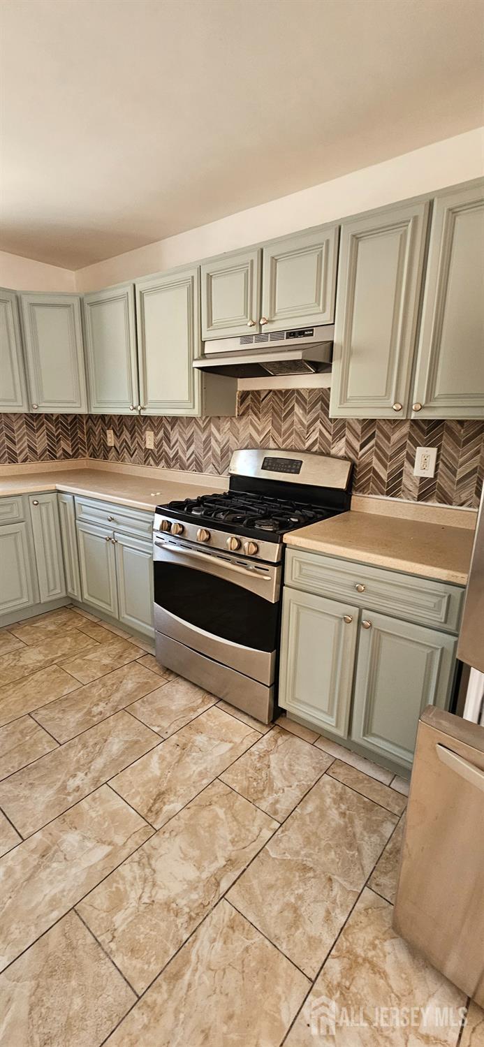 Photo 10 of 655 4th Street, Newark NJ 07104, Newark, NJ