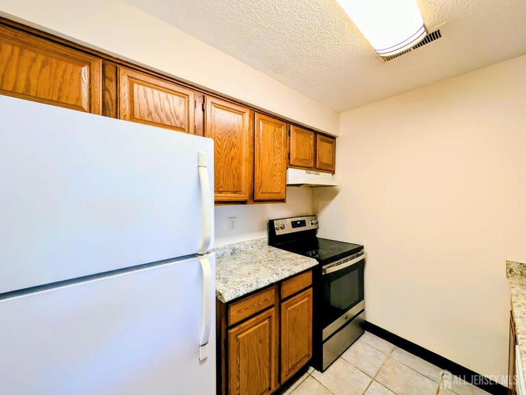 Photo 2 of 2313 Ravens Crest Drive, Plainsboro NJ 08536, Plainsboro, NJ