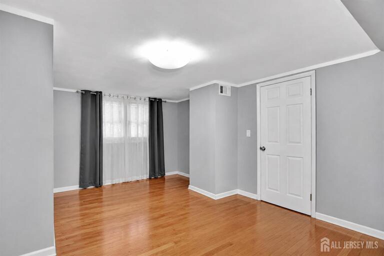 Photo 16 of 124 Coolidge Avenue, Sayreville NJ 08859, Sayreville, NJ