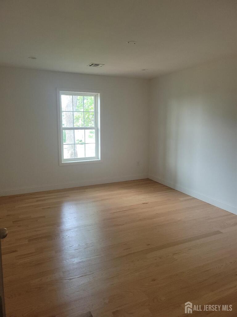 Photo 10 of 208 E James Place E, Iselin NJ 07095, Iselin, NJ