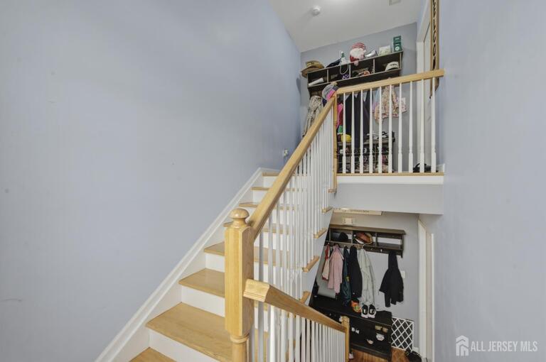 Photo 5 of 149 Bellair Place, Newark NJ 07104, Newark, NJ