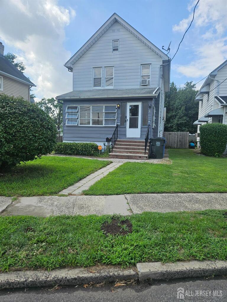 Photo 8 of 327 Berry Street, Woodbridge Proper NJ 07095, Woodbridge Proper, NJ
