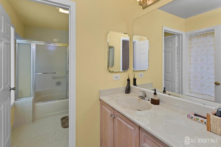 Photo 17 of 14 Thomas Paine Drive, Monroe NJ 08831, Monroe, NJ