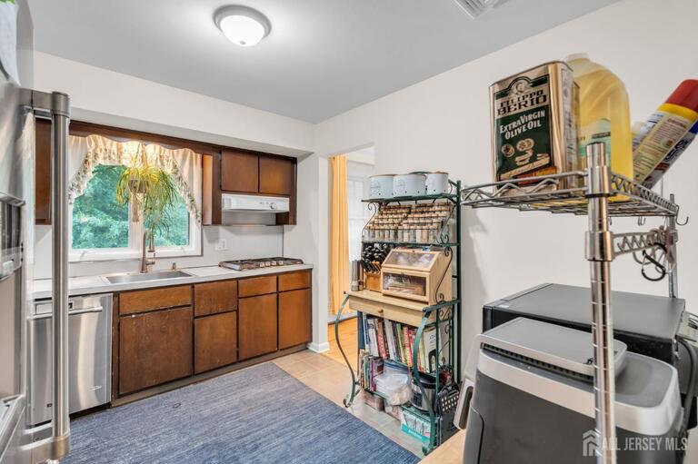 Photo 18 of 116 Hadley Street, Piscataway NJ 08854, Piscataway, NJ