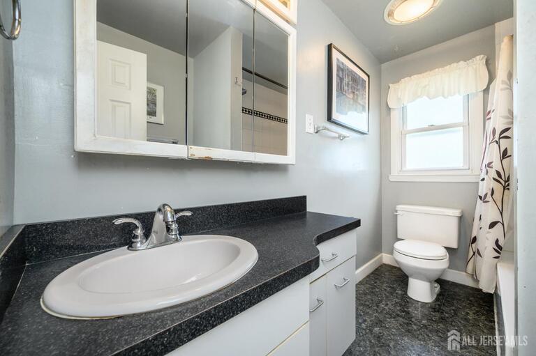 Photo 19 of 422 King George Road, Cherry Hill NJ 08034, Cherry Hill, NJ