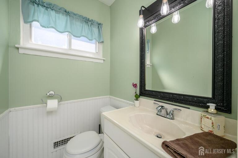 Photo 12 of 25 Brookside Road, Edison NJ 08817, Edison, NJ