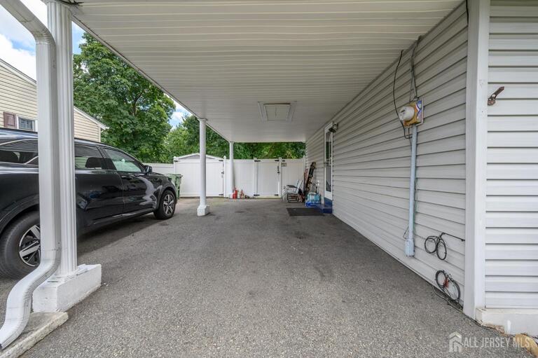 Photo 31 of 25 Brookside Road, Edison NJ 08817, Edison, NJ
