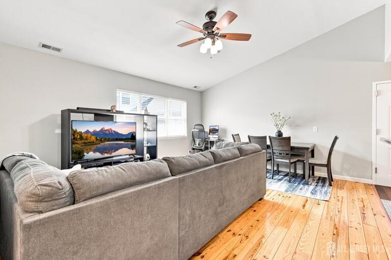 Photo 5 of 30 Kensington Drive, Piscataway NJ 08854, Piscataway, NJ