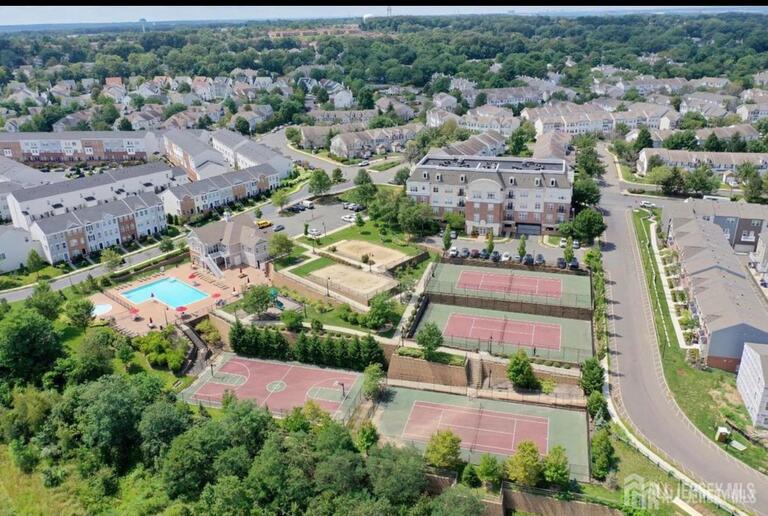 Photo 17 of 6301 Fernandez Court, Parlin NJ 08859, Parlin, NJ