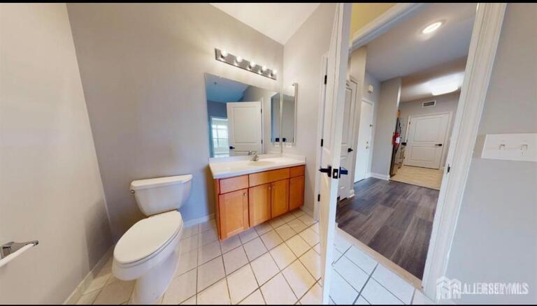 Photo 9 of 6301 Fernandez Court, Parlin NJ 08859, Parlin, NJ