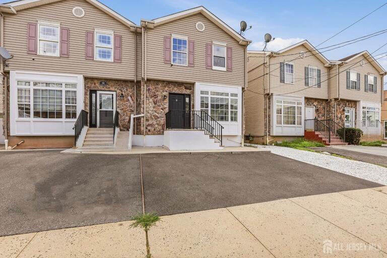 Photo 3 of 8 Somerset Street, Carteret NJ 07008, Carteret, NJ