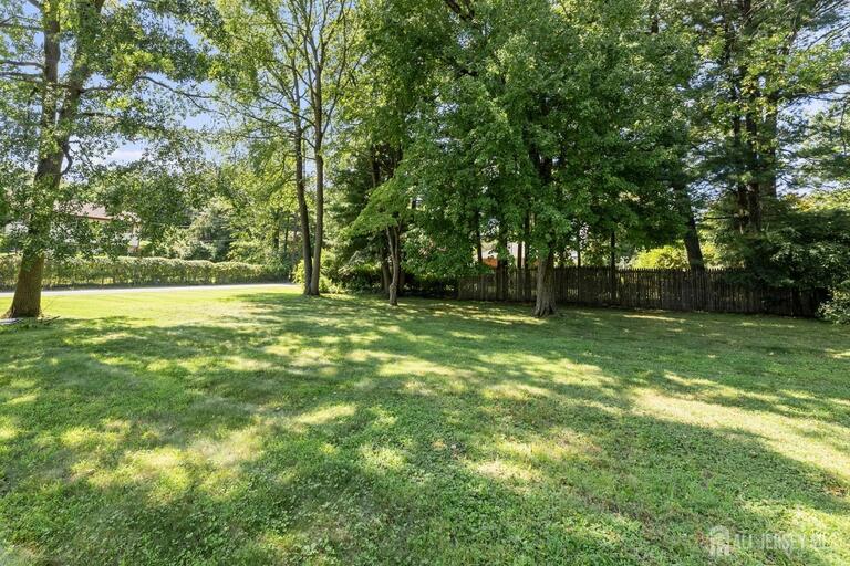 Photo 23 of 27 Milton Avenue, East Brunswick NJ 08816, East Brunswick, NJ