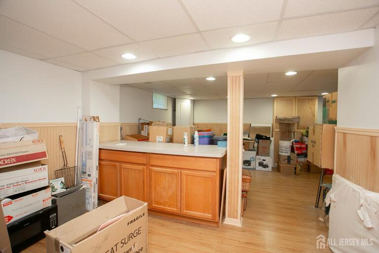 Photo 30 of 25 Huntington Road, Edison NJ 08820, Edison, NJ