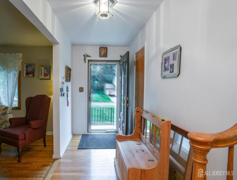 Photo 9 of 25 Huntington Road, Edison NJ 08820, Edison, NJ