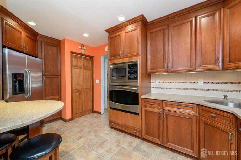 Photo 12 of 230 Jones Place, Rahway NJ 07065, Rahway, NJ