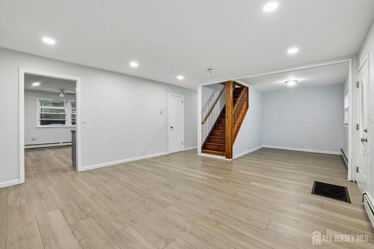 Photo 3 of 89 Homes Park Avenue, Iselin NJ 08830, Iselin, NJ