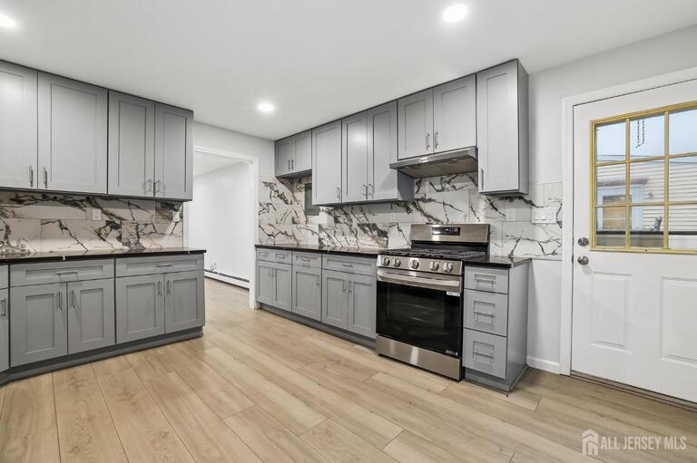 Photo 7 of 89 Homes Park Avenue, Iselin NJ 08830, Iselin, NJ