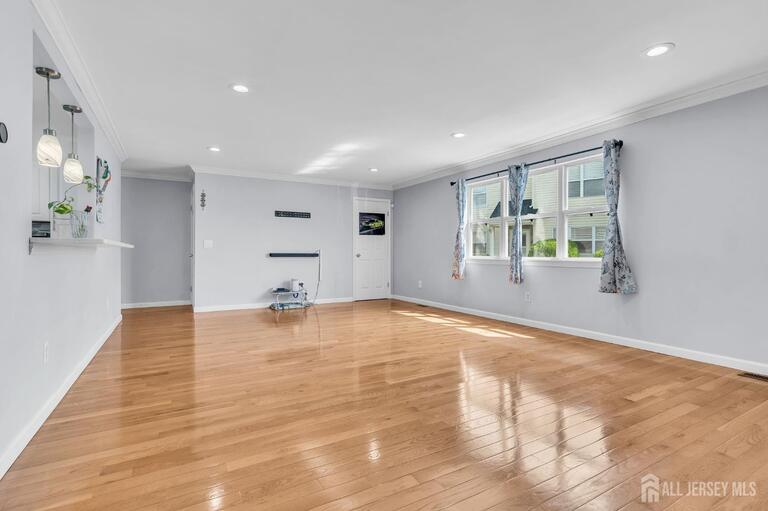 Photo 11 of 189 Bexley Lane, Piscataway NJ 08854, Piscataway, NJ