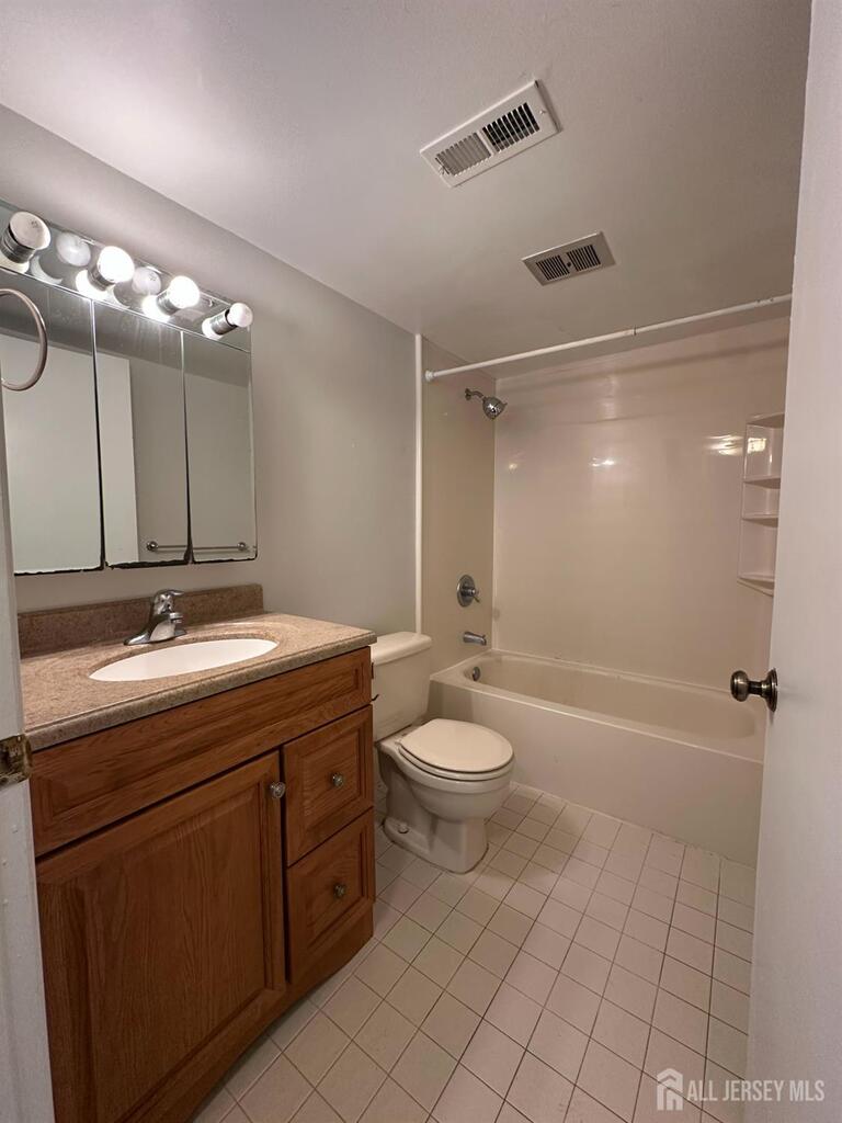 Photo 14 of 3123 Sayre Drive, Plainsboro NJ 08540, Plainsboro, NJ