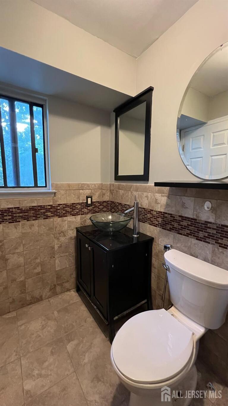 Photo 10 of 412 Edison Glen Terrace, Edison NJ 08837, Edison, NJ