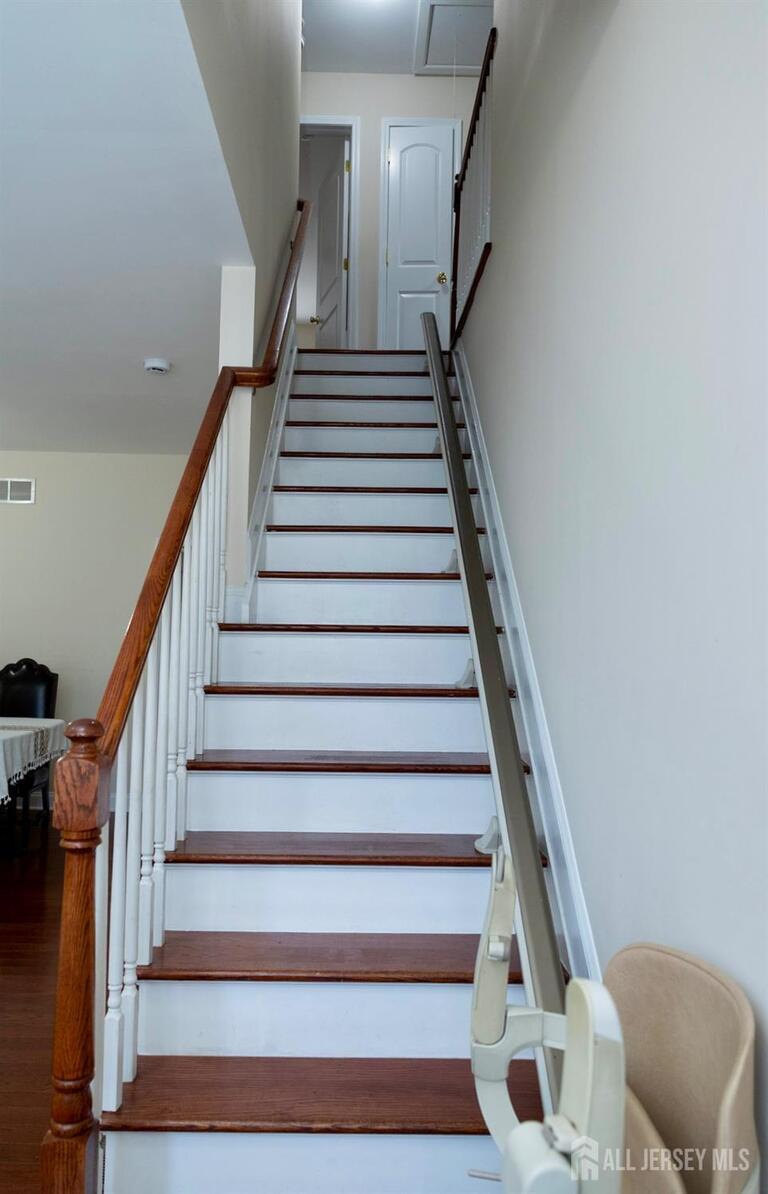 Photo 13 of 34 4th Street, Port Reading NJ 07064, Port Reading, NJ