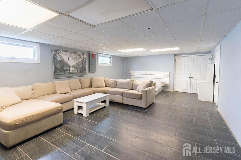 Photo 31 of 19 Jonquil Circle, Fords NJ 08863, Fords, NJ
