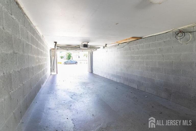 Photo 37 of 19 Jonquil Circle, Fords NJ 08863, Fords, NJ