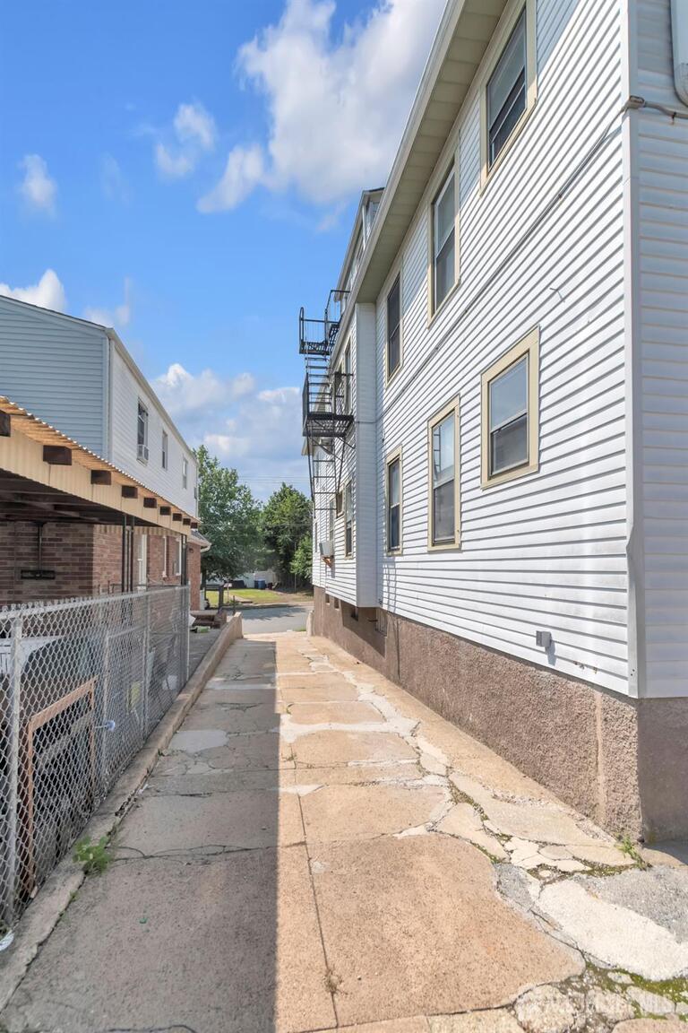 Photo 29 of 133-135 23rd Avenue, Paterson NJ 07513, Paterson, NJ