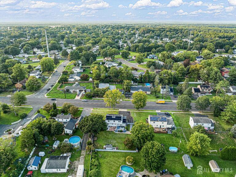Photo 47 of 907 Mer-edinburg Road, Hamilton NJ 08690, Hamilton, NJ