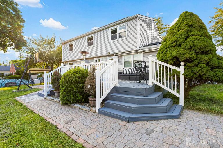 Photo 36 of 907 Mer-edinburg Road, Hamilton NJ 08690, Hamilton, NJ