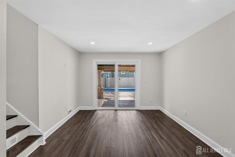Photo 5 of 51 Charlotte Street, Carteret NJ 07008, Carteret, NJ