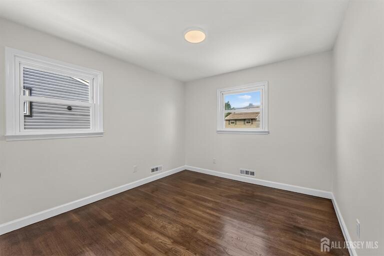 Photo 14 of 51 Charlotte Street, Carteret NJ 07008, Carteret, NJ