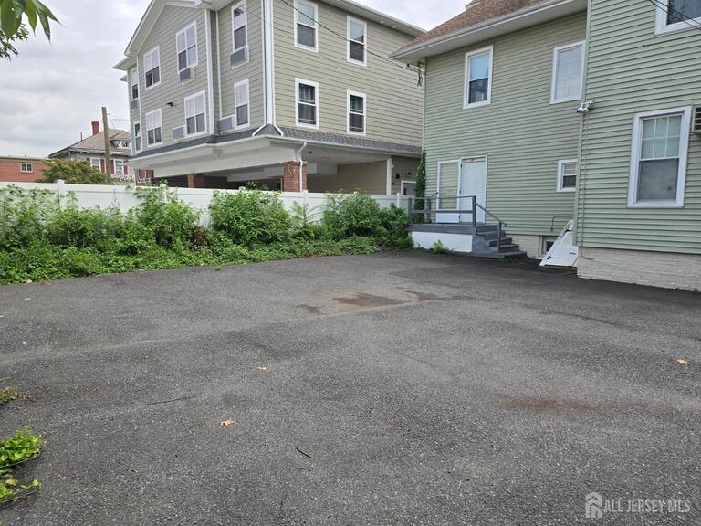 Photo 4 of 253 Livingston Avenue, New Brunswick NJ 08901, New Brunswick, NJ