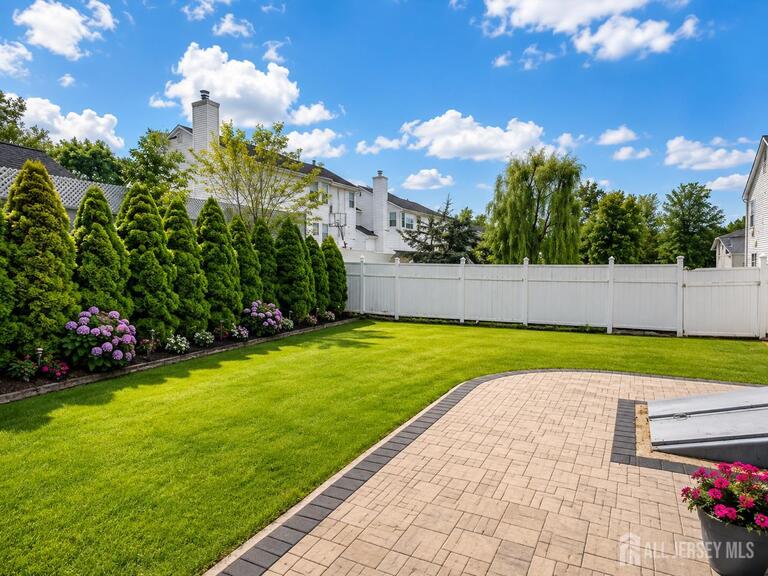 Photo 9 of 6 Thrush Court, Old Bridge NJ 08857, Old Bridge, NJ