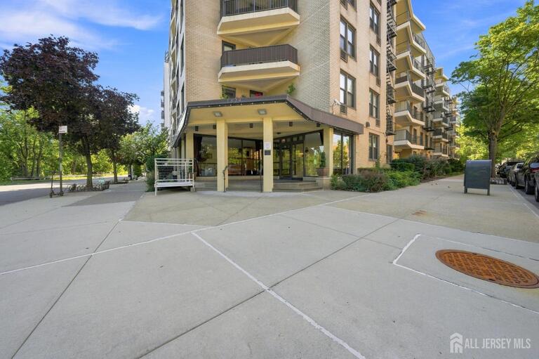 Photo 1 of 1874 Pelham Pkwy S, New York City NY 10461, New York City, NY