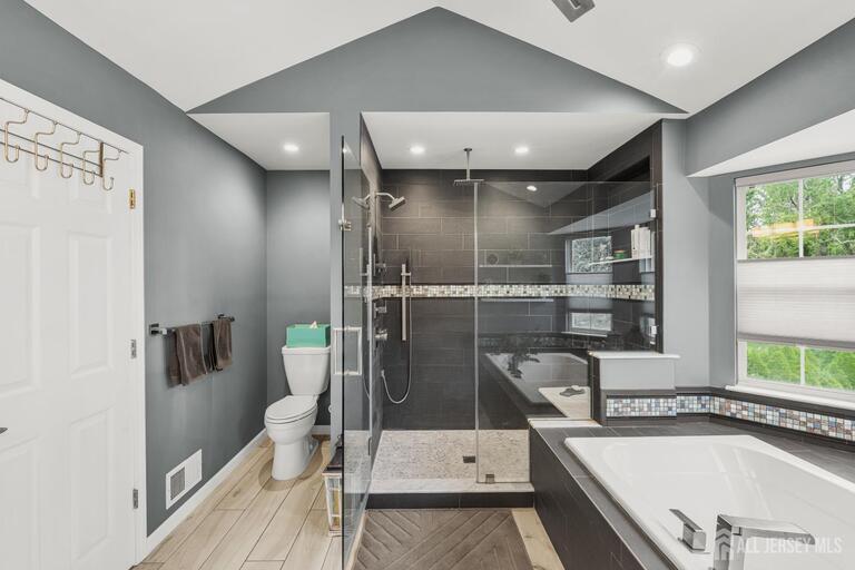Photo 48 of 31 Woodstown Drive, Freehold NJ 07728, Freehold, NJ
