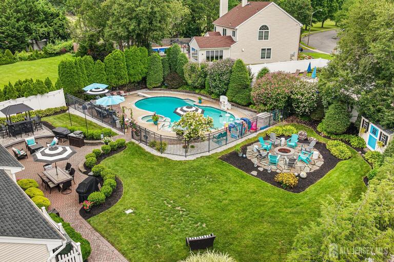 Photo 17 of 31 Woodstown Drive, Freehold NJ 07728, Freehold, NJ