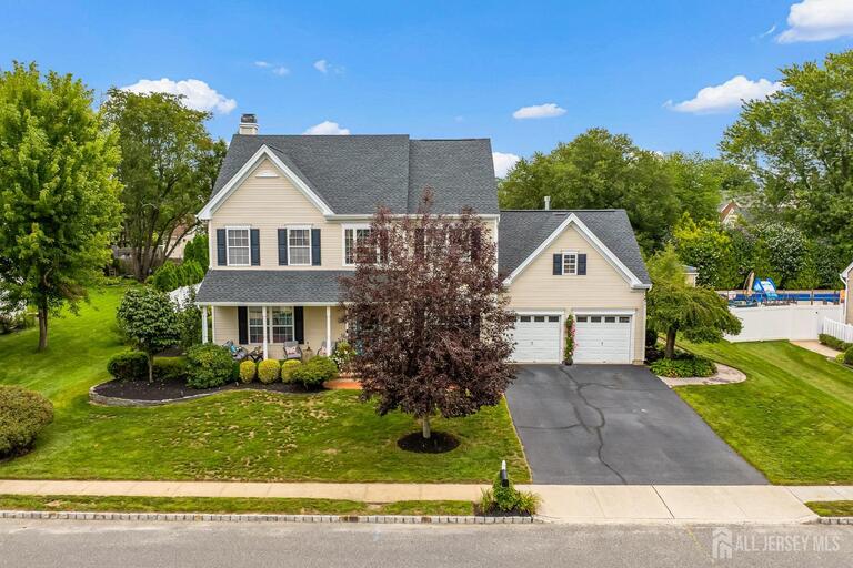 Photo 3 of 31 Woodstown Drive, Freehold NJ 07728, Freehold, NJ