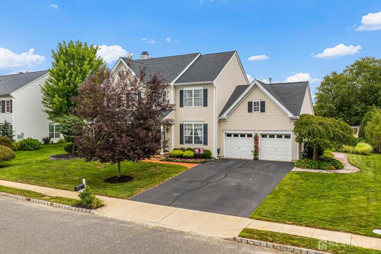 Photo 7 of 31 Woodstown Drive, Freehold NJ 07728, Freehold, NJ