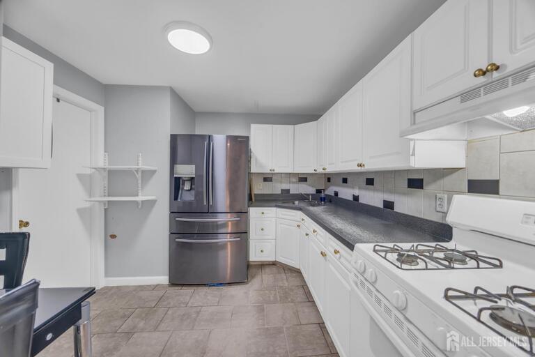 Photo 5 of 393 College Drive, Edison NJ 08817, Edison, NJ