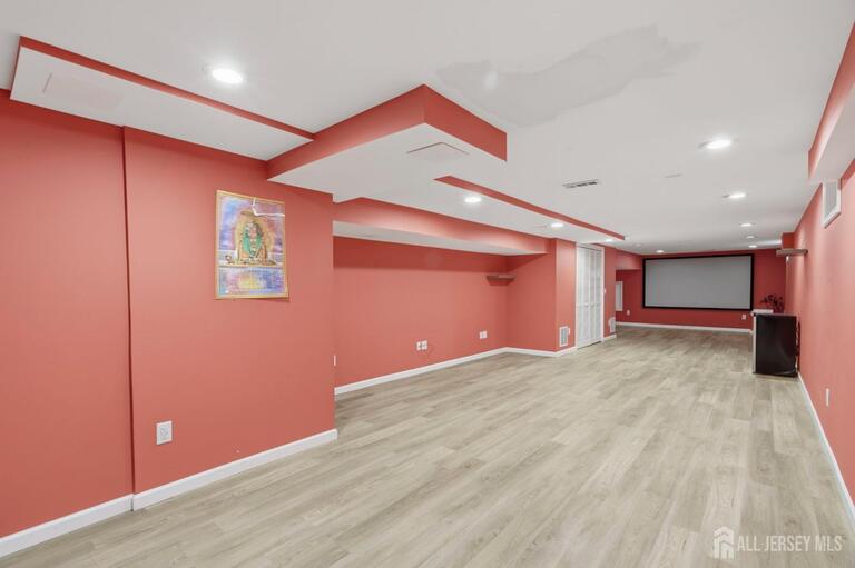 Photo 31 of 20 Franklin Drive, Plainsboro NJ 08536, Plainsboro, NJ