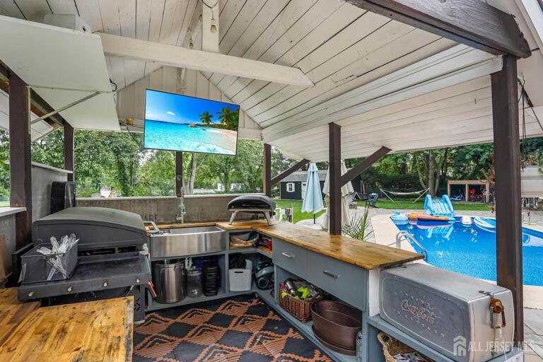 Photo 18 of 35 westbrook Road, Howell NJ 07731, Howell, NJ