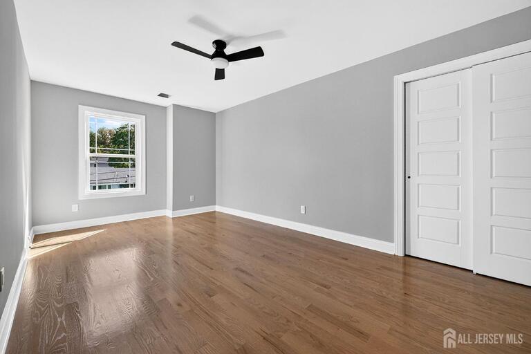 Photo 19 of 49 Victory Place, East Brunswick NJ 08816, East Brunswick, NJ