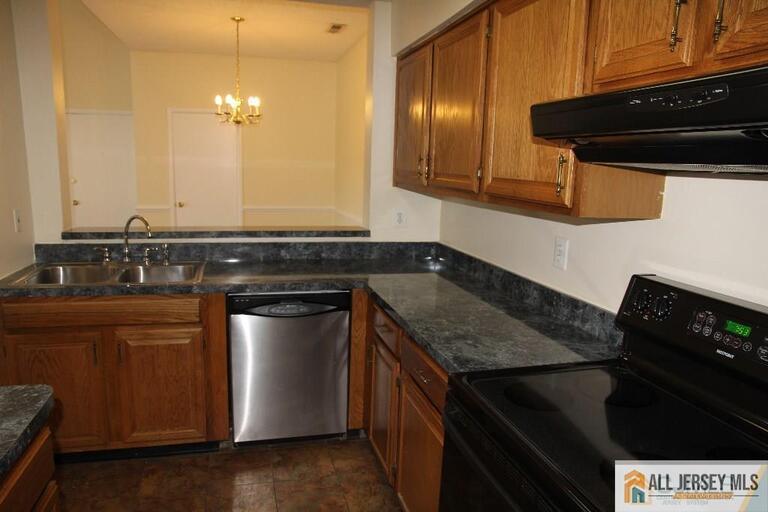 Photo 5 of 9006 Tamarron Drive, Plainsboro NJ 08536, Plainsboro, NJ