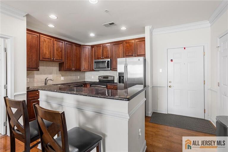 Photo 4 of 100 Middlesex Boulevard # 304, Plainsboro NJ 08736, Plainsboro, NJ