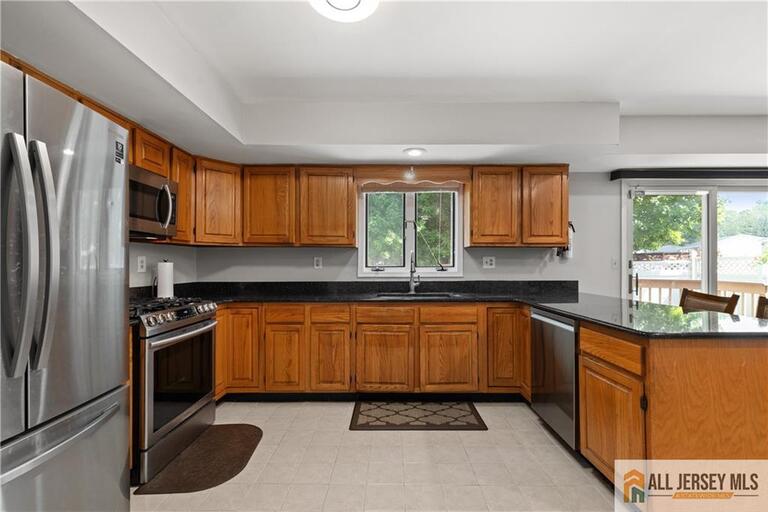 Photo 10 of 51 Diana Drive, South Plainfield NJ 07080, South Plainfield, NJ